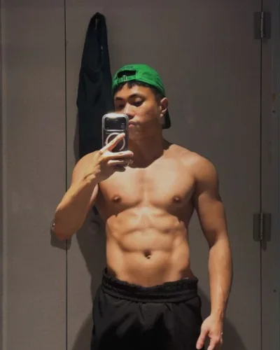 Nico photo 7, asian, average, black hair, 163 cm, 54 kg, Hong Kong