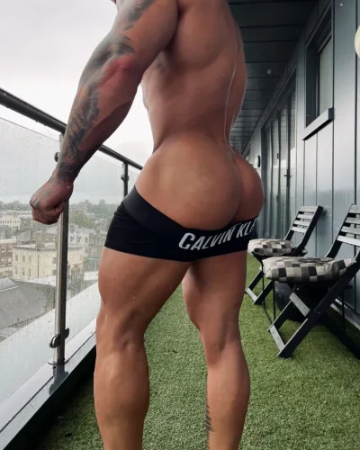Vaughn photo 26, latino, curvy, brunette, 173 cm, 100 kg, Hong Kong