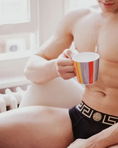 Zac photo 19, latino, curvy, black hair, 178 cm, 83 kg, Hong Kong