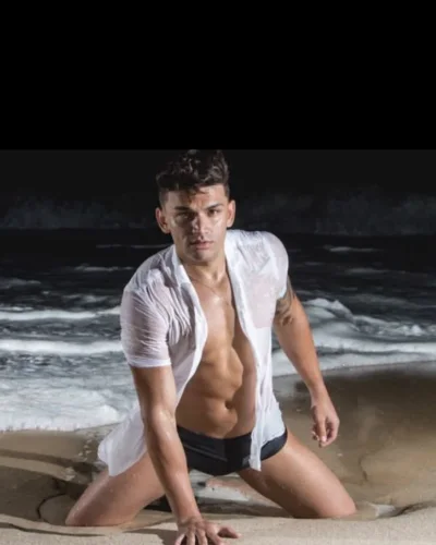 Zac photo 24, latino, curvy, black hair, 178 cm, 83 kg, Hong Kong