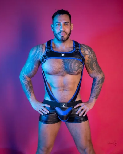 Viktor photo 17, latino, athletic, brunette, 180 cm, 79 kg, Hong Kong