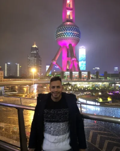Viktor photo 8, latino, athletic, brunette, 180 cm, 79 kg, Hong Kong