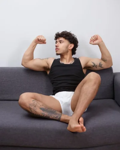 Brock photo 12, latino, average, brunette, 168 cm, 63 kg, Hong Kong