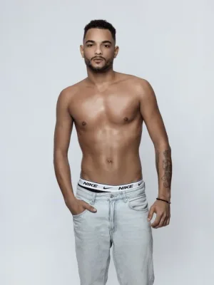 Basil photo 1, mixed, athletic, black hair, 180 cm, 79 kg, Hong Kong
