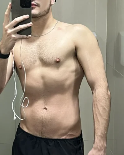 Wesley photo 7, slavic, athletic, black hair, 183 cm, 79 kg, Hong Kong