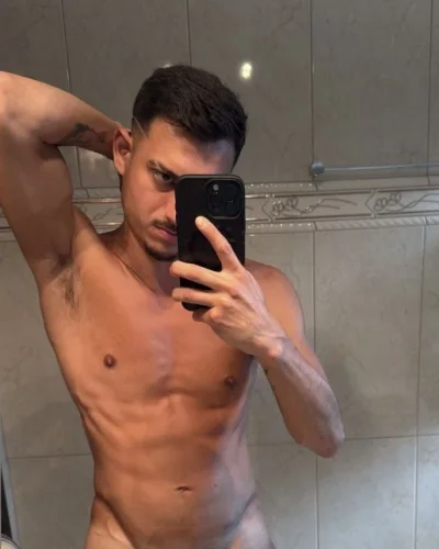 Arnaldo photo 7, latino, average, blonde hair, 173 cm, 63 kg, Hong Kong