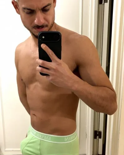 Arnaldo photo 8, latino, average, blonde hair, 173 cm, 63 kg, Hong Kong