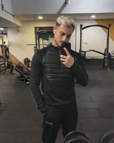 Arnaldo photo 9, latino, average, blonde hair, 173 cm, 63 kg, Hong Kong