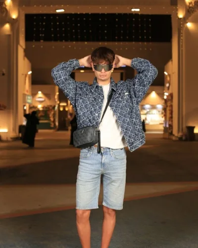 Arthur photo 7, latino, average, brunette, 180 cm, 63 kg, Hong Kong