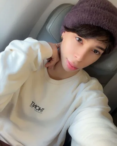 Yuri photo 12, latino, slim, brunette, 175 cm, 58 kg, Hong Kong