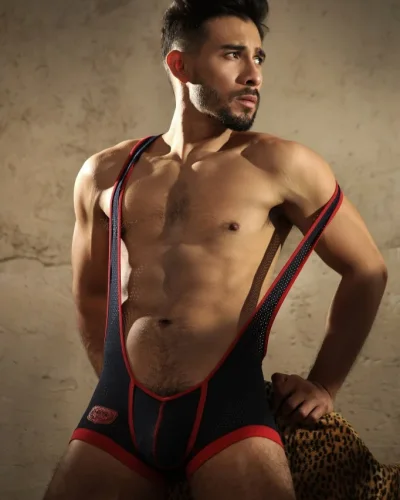 Preston photo 10, latino, athletic, black hair, 173 cm, 68 kg, Hong Kong