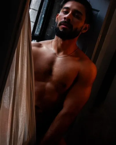 Preston photo 26, latino, athletic, black hair, 173 cm, 68 kg, Hong Kong