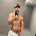 Valls photo 12, latino, curvy, black hair, 178 cm, 83 kg, Hong Kong