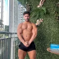 Valls photo 16, latino, curvy, black hair, 178 cm, 83 kg, Hong Kong
