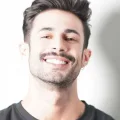 Valls photo 18, latino, curvy, black hair, 178 cm, 83 kg, Hong Kong