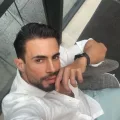 Valls photo 21, latino, curvy, black hair, 178 cm, 83 kg, Hong Kong