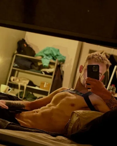 Vernon photo 2, slavic, average, brunette, 190 cm, 77 kg, Hong Kong