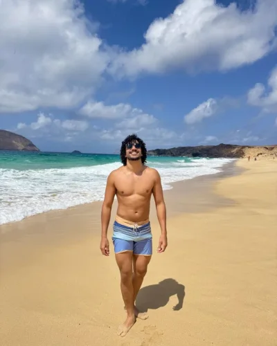 Vergon photo 4, latino, athletic, black hair, 183 cm, 83 kg, Hong Kong