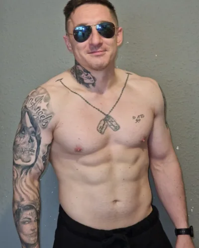Connor photo 2, latino, curvy, brunette, 178 cm, 100 kg, Hong Kong