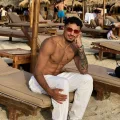 Liam photo 4, latino, average, black hair, 183 cm, 74 kg, Hong Kong