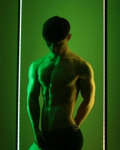 Benjamin photo 10, slavic, curvy, brunette, 173 cm, 88 kg, Hong Kong