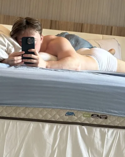 Benjamin photo 9, slavic, curvy, brunette, 173 cm, 88 kg, Hong Kong