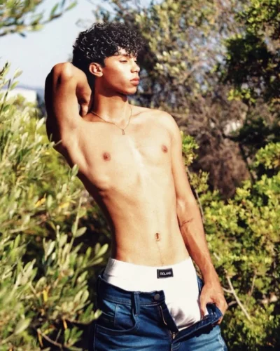Sean photo 4, latino, average, brunette, 168 cm, 56 kg, Hong Kong