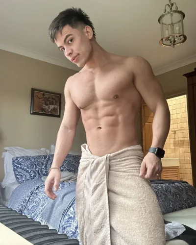 Cesar photo 22, latino, curvy, brunette, 170 cm, 74 kg, Hong Kong