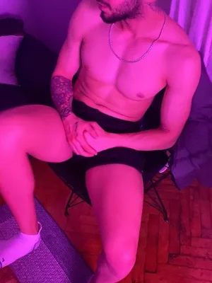 Hardy photo 1, mixed, athletic, black hair, 178 cm, 74 kg, Hong Kong
