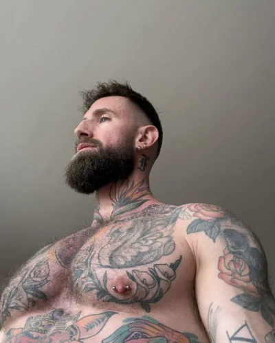 Troy photo 12, slavic, curvy, brunette, 185 cm, 93 kg, Hong Kong