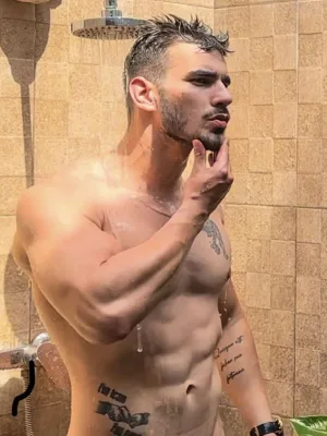 Boris photo 1, slavic, athletic, black hair, 188 cm, 86 kg, Hong Kong