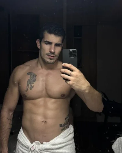Boris photo 2, slavic, athletic, black hair, 188 cm, 86 kg, Hong Kong