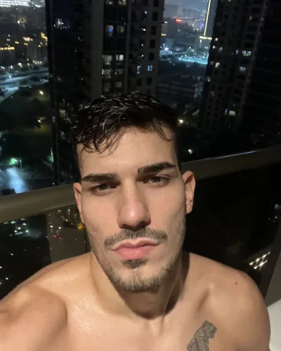 Boris photo 22, slavic, athletic, black hair, 188 cm, 86 kg, Hong Kong