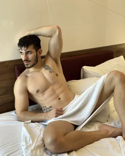 Boris photo 24, slavic, athletic, black hair, 188 cm, 86 kg, Hong Kong