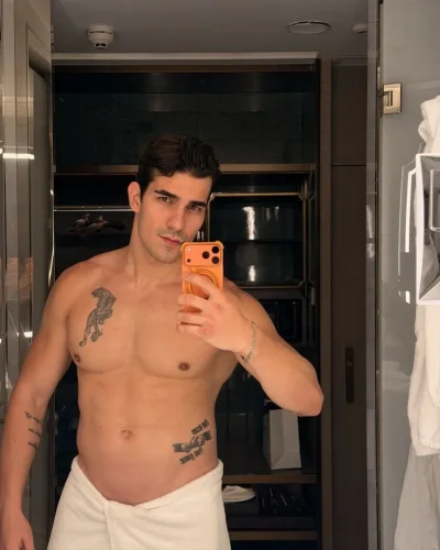 Boris photo 27, slavic, athletic, black hair, 188 cm, 86 kg, Hong Kong