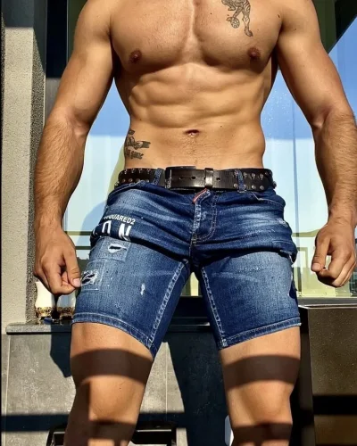 Boris photo 4, slavic, athletic, black hair, 188 cm, 86 kg, Hong Kong