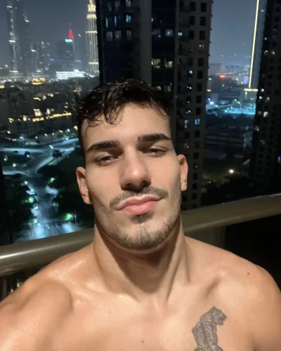 Boris photo 7, slavic, athletic, black hair, 188 cm, 86 kg, Hong Kong