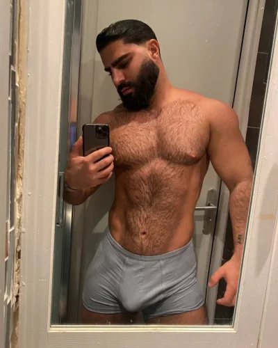 Hakan photo 11, european, curvy, black hair, 178 cm, 93 kg, Hong Kong
