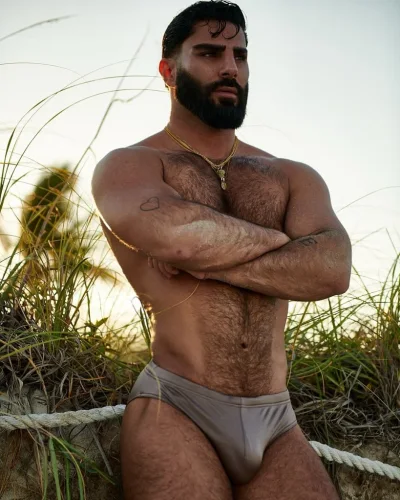 Hakan photo 17, european, curvy, black hair, 178 cm, 93 kg, Hong Kong