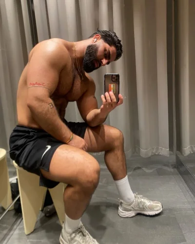 Hakan photo 21, european, curvy, black hair, 178 cm, 93 kg, Hong Kong