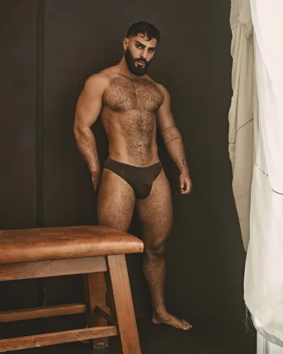 Hakan photo 7, european, curvy, black hair, 178 cm, 93 kg, Hong Kong