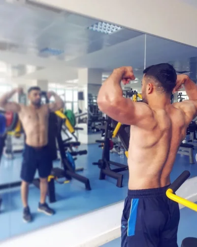 Ferhat photo 1, latino, curvy, black hair, 178 cm, 81 kg, Hong Kong