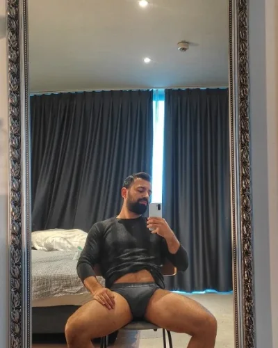 Ferhat photo 8, latino, curvy, black hair, 178 cm, 81 kg, Hong Kong