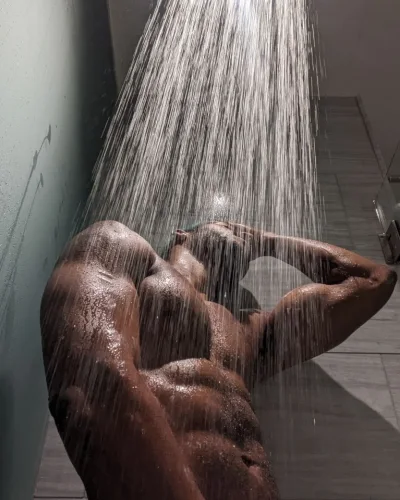 Vance photo 11, mixed, curvy, black hair, 188 cm, 100 kg, Hong Kong