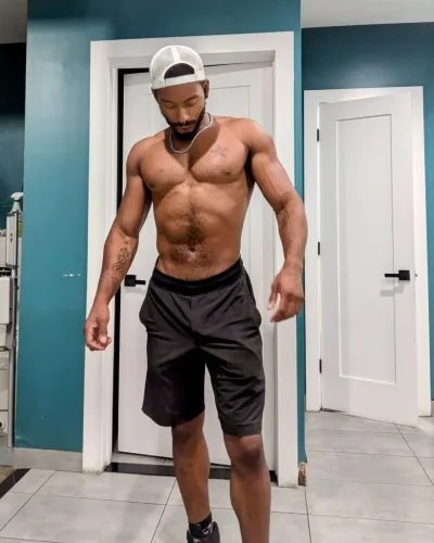 Vance photo 19, mixed, curvy, black hair, 188 cm, 100 kg, Hong Kong