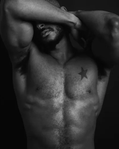 Vance photo 7, mixed, curvy, black hair, 188 cm, 100 kg, Hong Kong