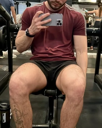Matteo photo 1, european, athletic, black hair, 180 cm, 79 kg, Hong Kong
